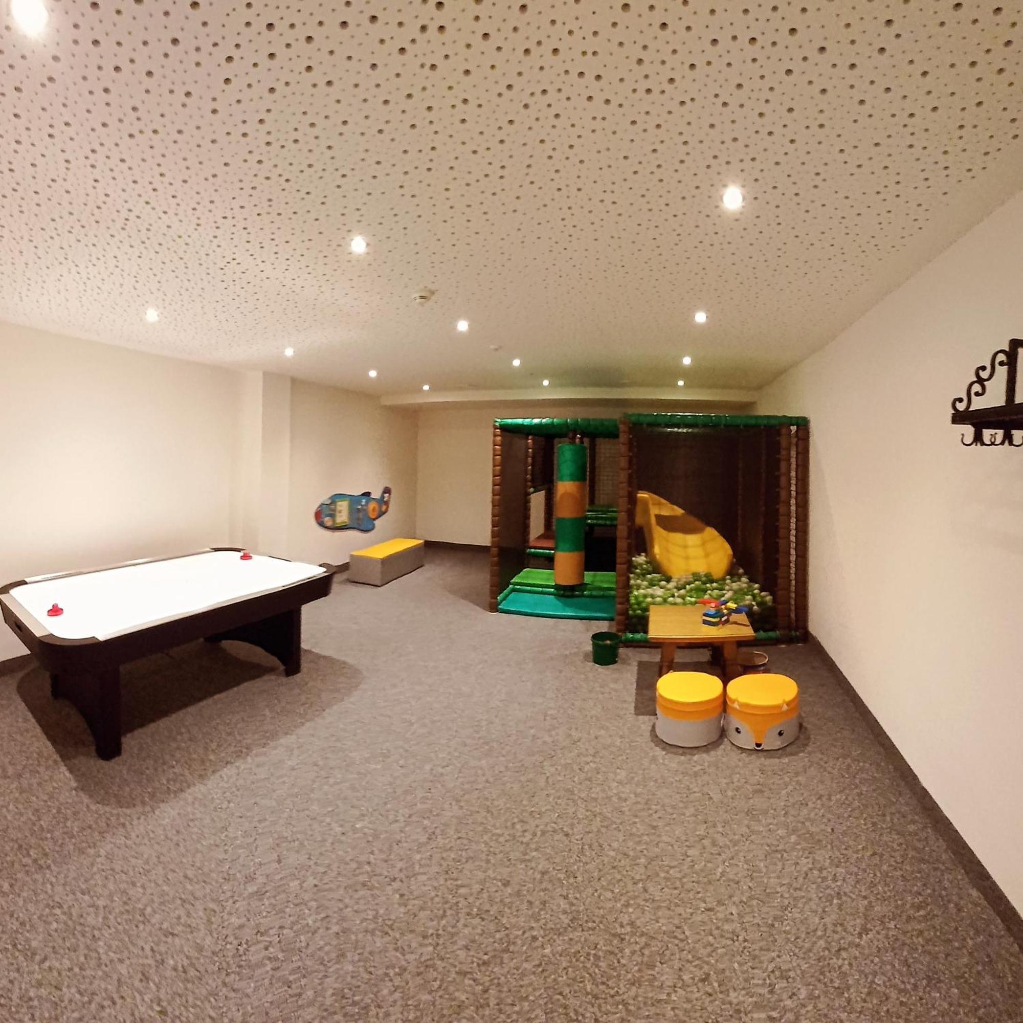 Hotel Gasthof Jaeger Zillertal Schlitters Exterior photo