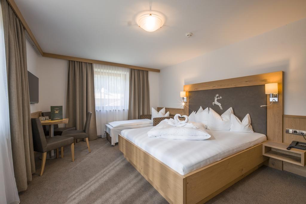 Hotel Gasthof Jaeger Zillertal Schlitters Exterior photo