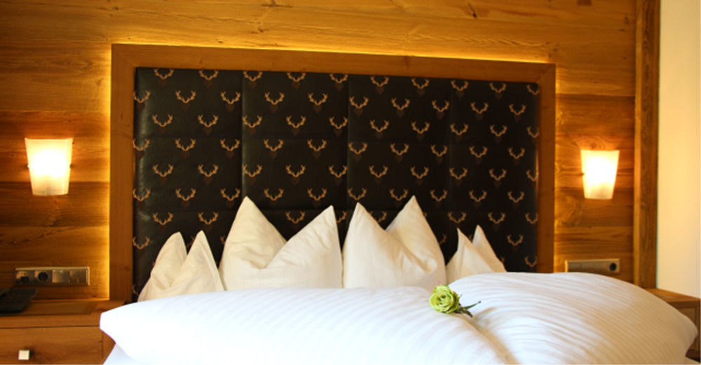 Hotel Gasthof Jaeger Zillertal Schlitters Exterior photo