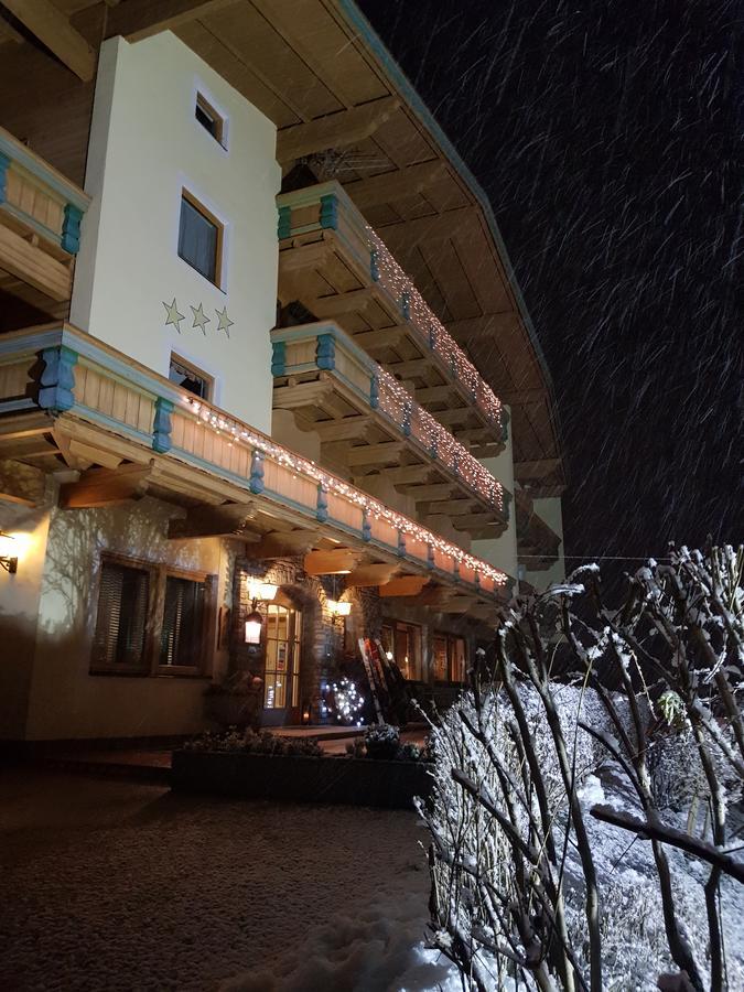 Hotel Gasthof Jaeger Zillertal Schlitters Exterior photo