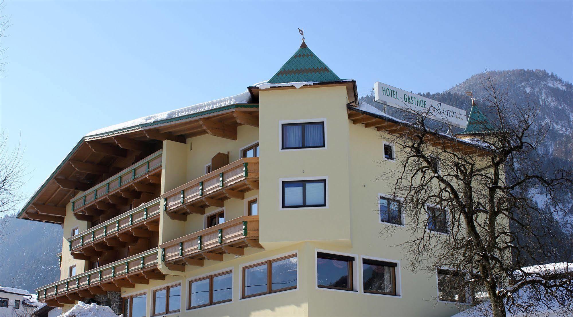 Hotel Gasthof Jaeger Zillertal Schlitters Exterior photo