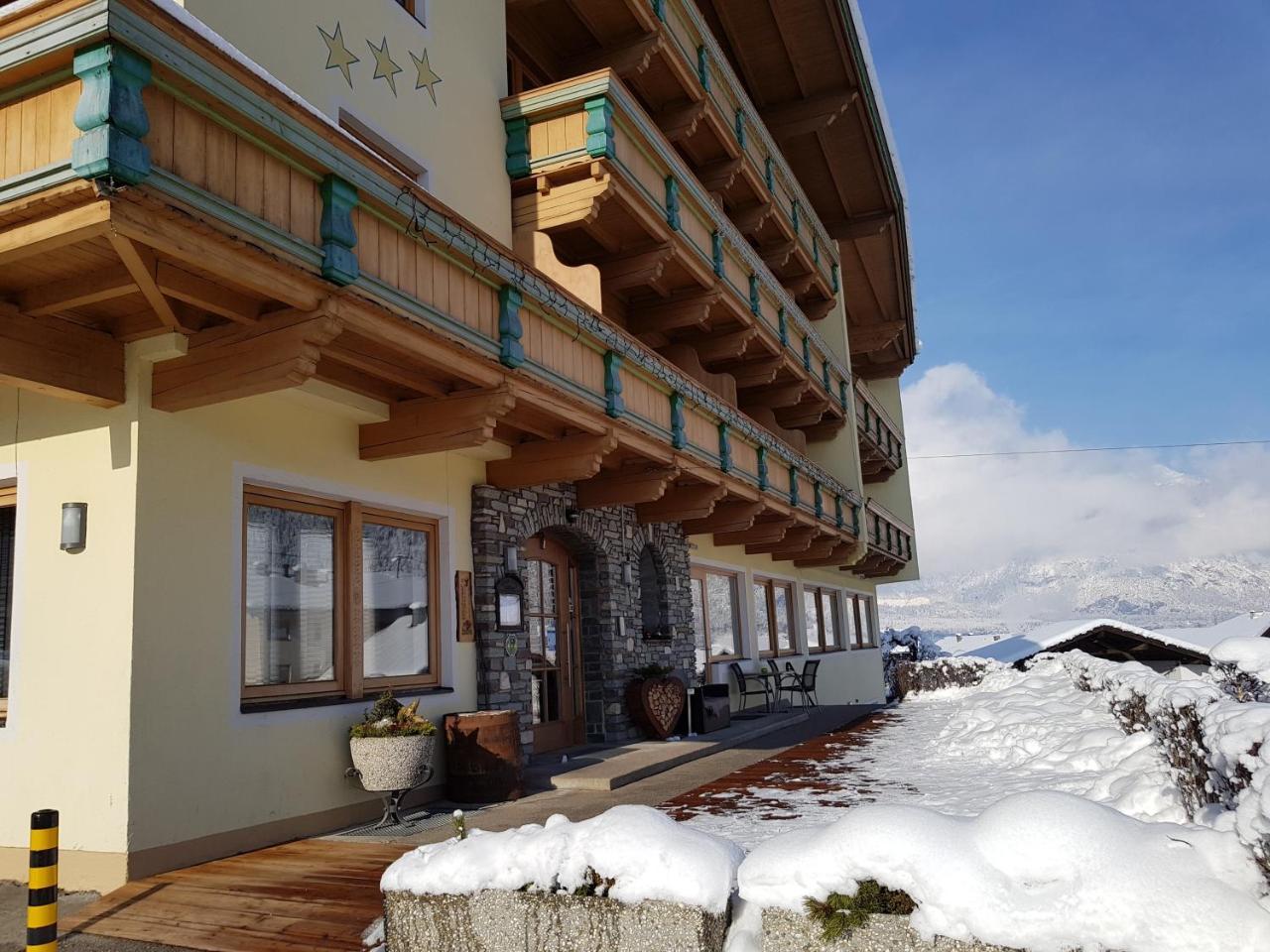 Hotel Gasthof Jaeger Zillertal Schlitters Exterior photo