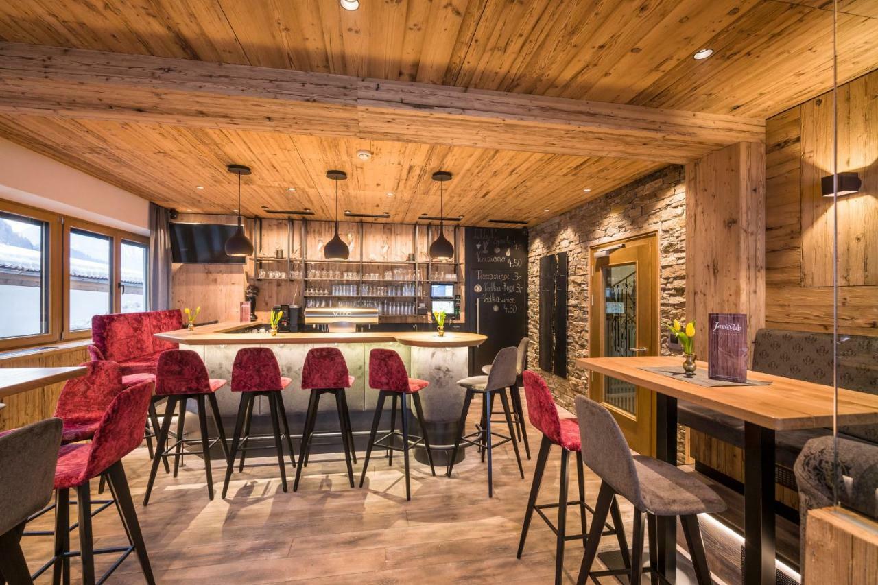 Hotel Gasthof Jaeger Zillertal Schlitters Exterior photo